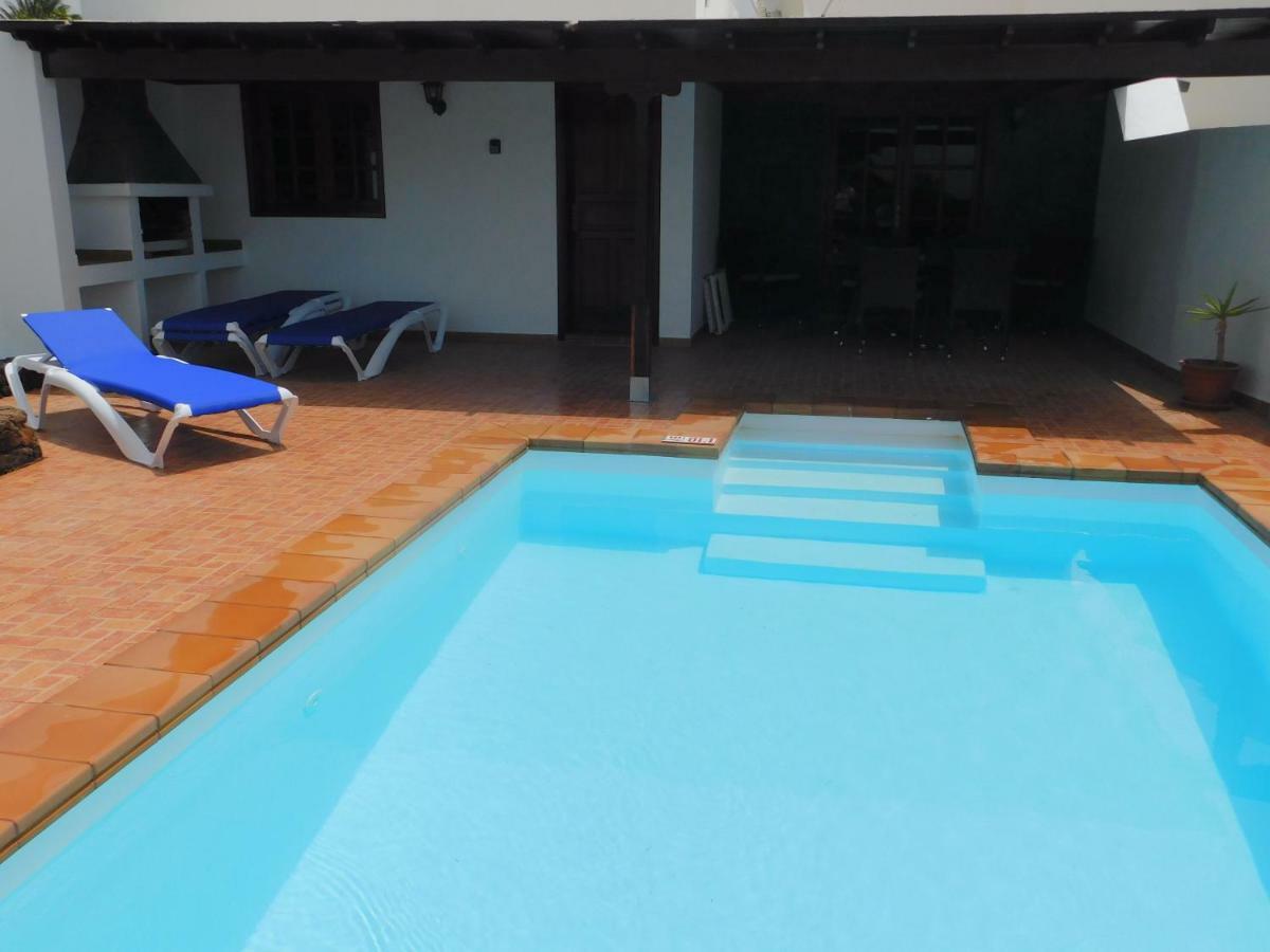 Villa Lucky - Heated Pool Mácher Exterior photo